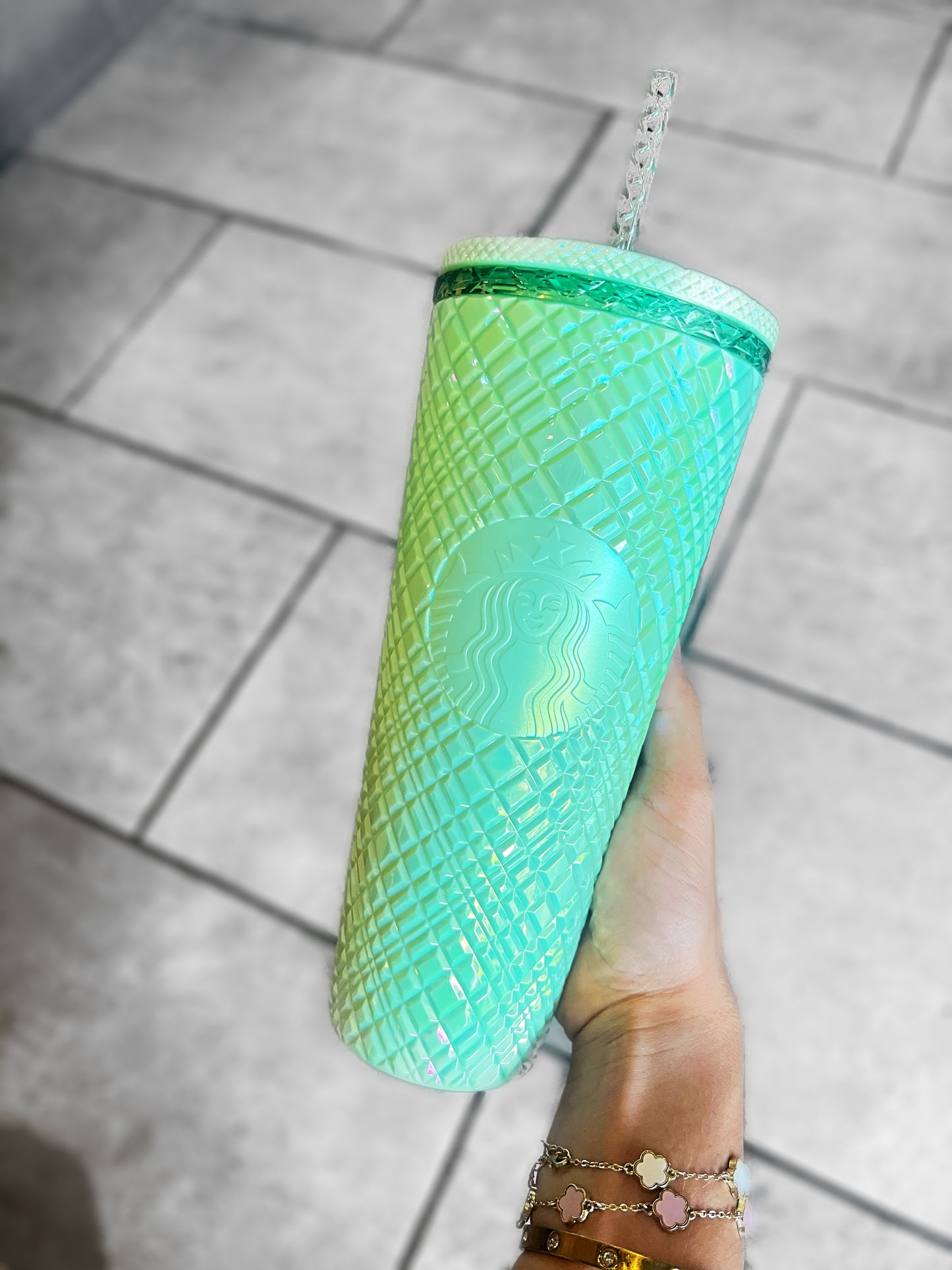 Light Green Jewel (24oz)