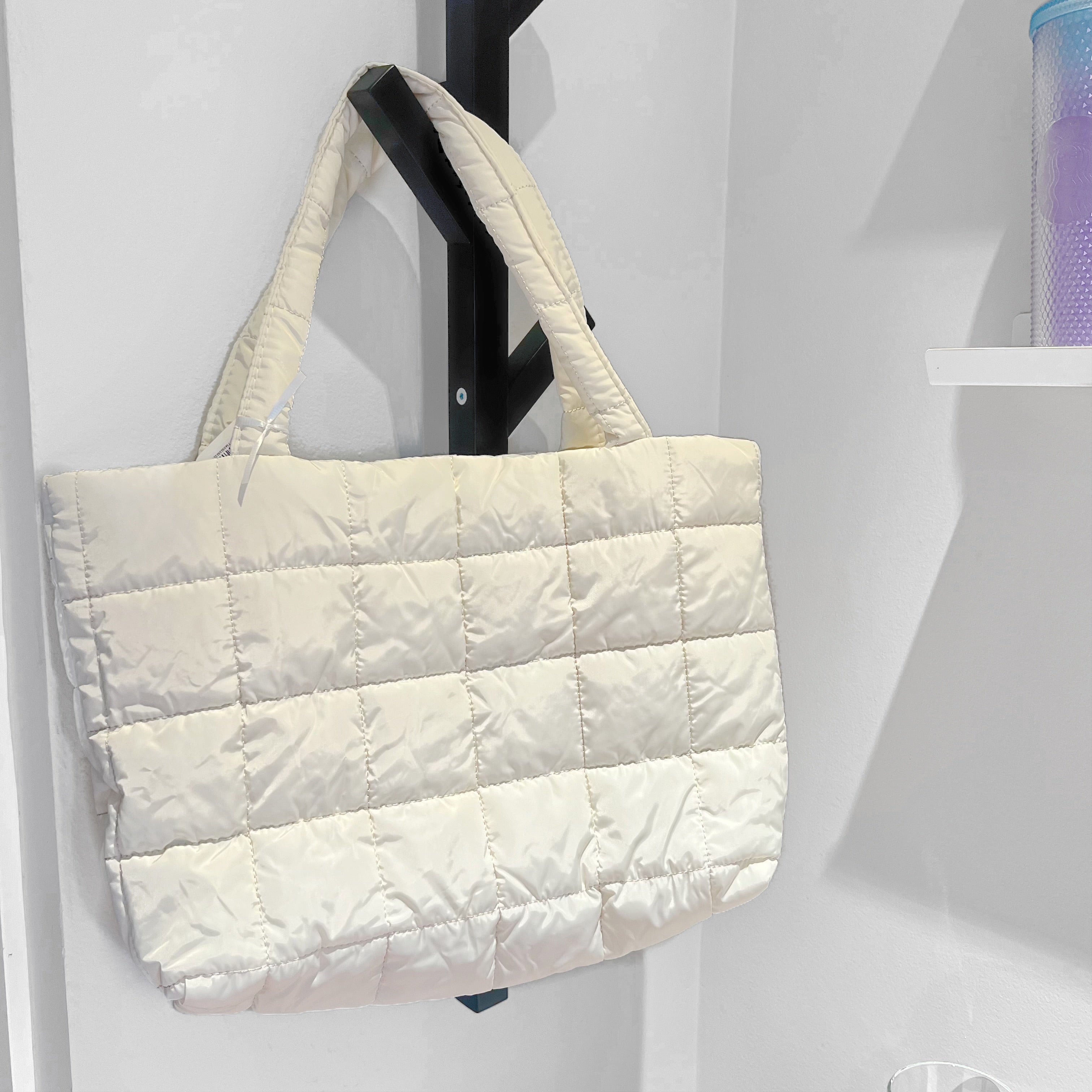 Cream tote clearance