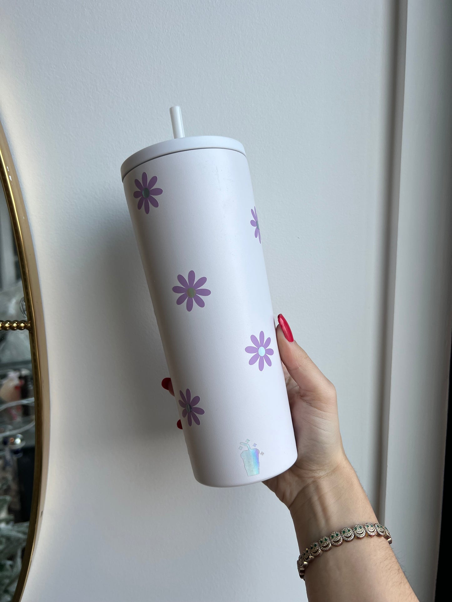 White + flowers (24oz)